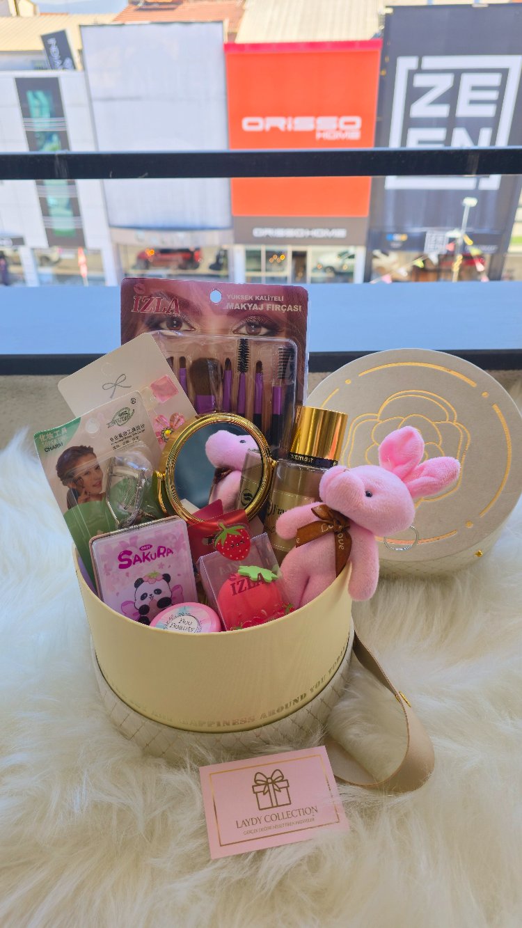 Glow & Beauty - Full Bakım ve Makyaj Hediye Kutusu