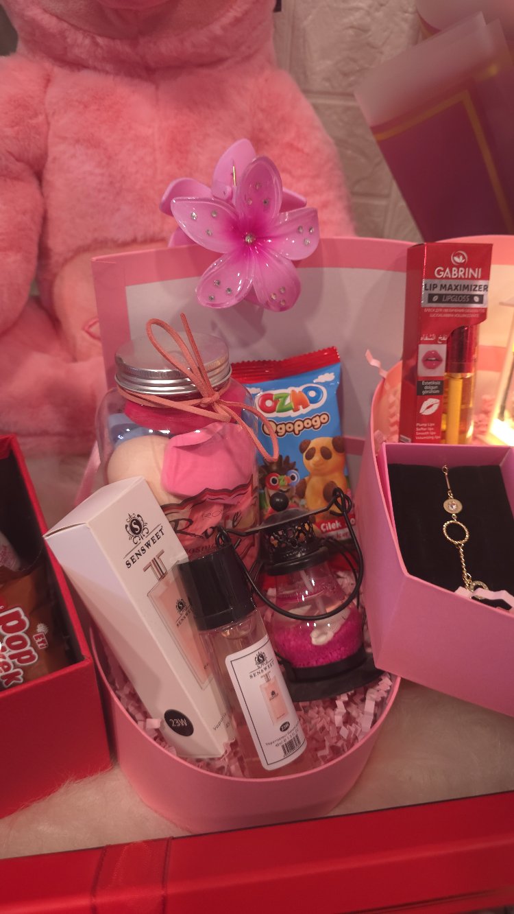 Dolu Dolu Premium Sevgili Hediye Kutusu | Romantik & Lüks Kız Arkadaş Seti 