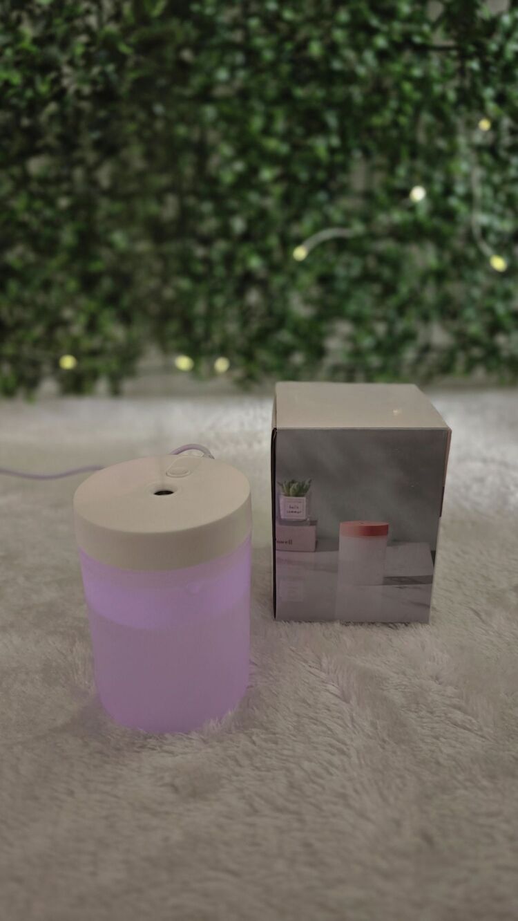 Led ışıklı küçük boy hava nemlendirici 