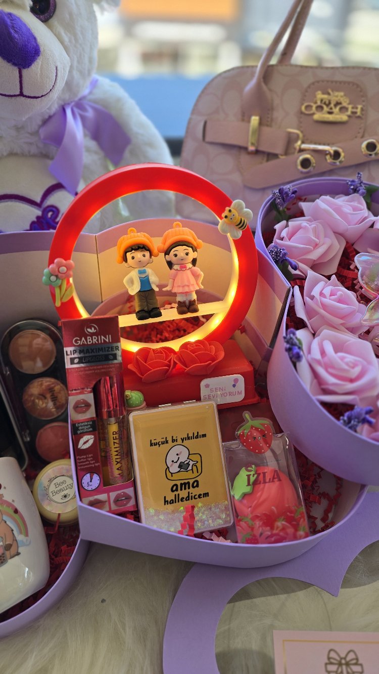 Laydy Collection - Full Glam & Romantik Dev Hediye Kutusu