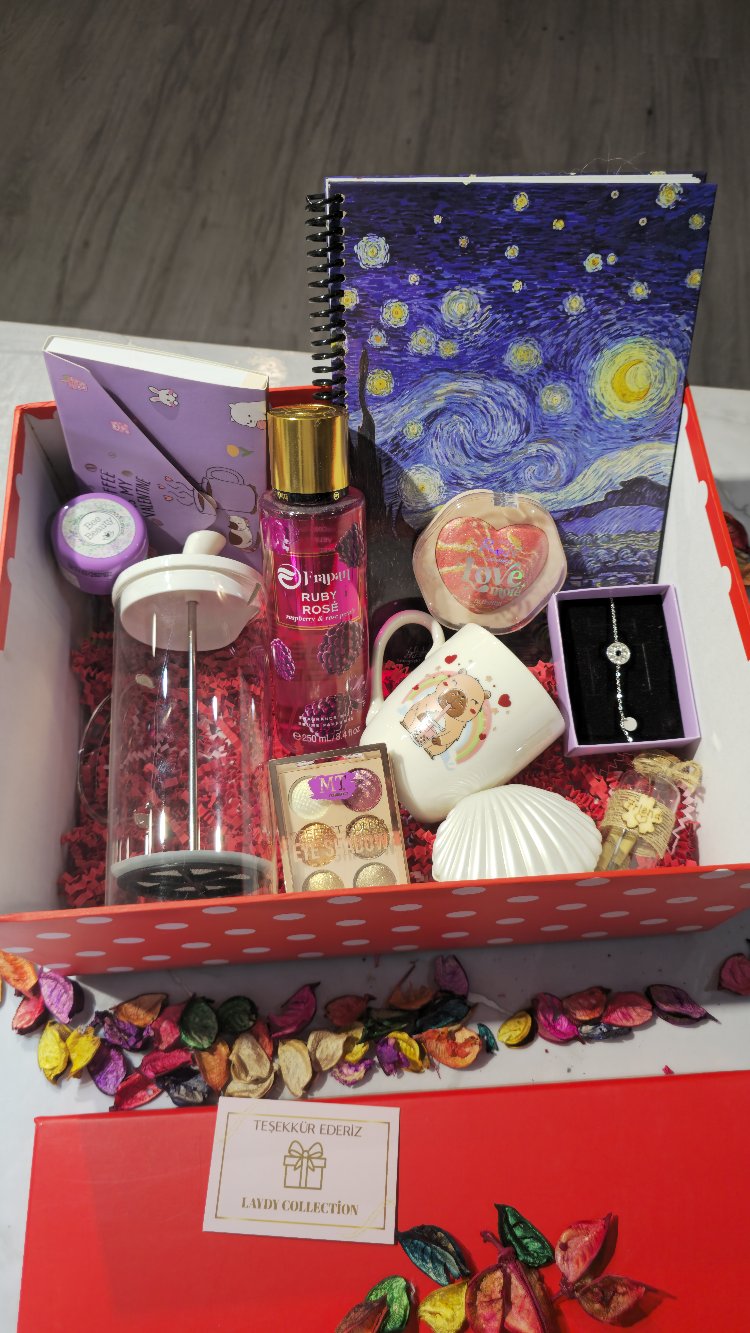 11 Ürünlü Deluxe Hediye Seti 