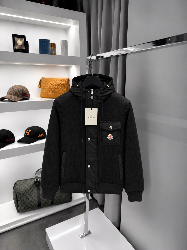 Moncler Mevsimlik