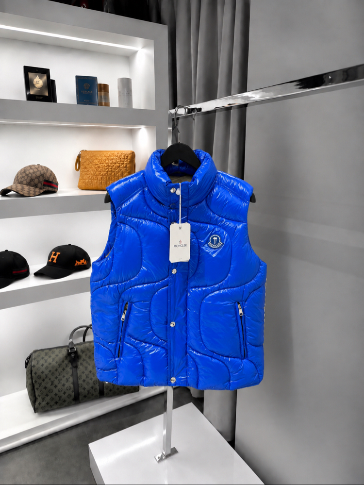 Moncler Yelek