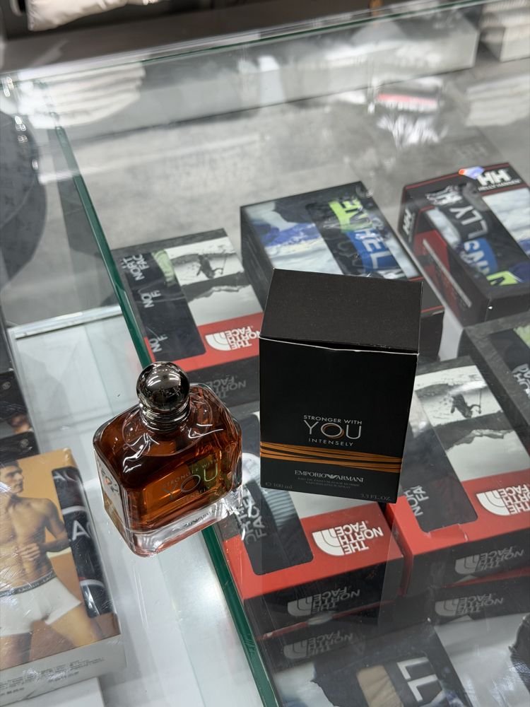 Armani Stronger With You Intensely Parfume