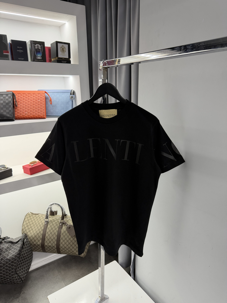 Valentino T-shirt