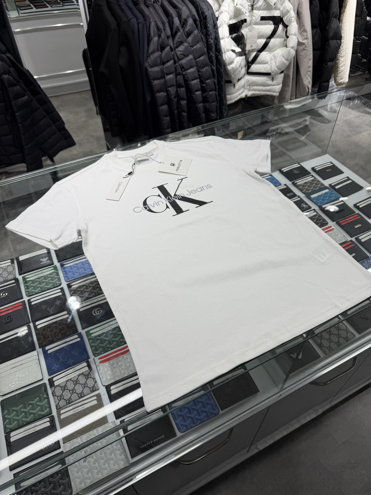 Ck T-shirt