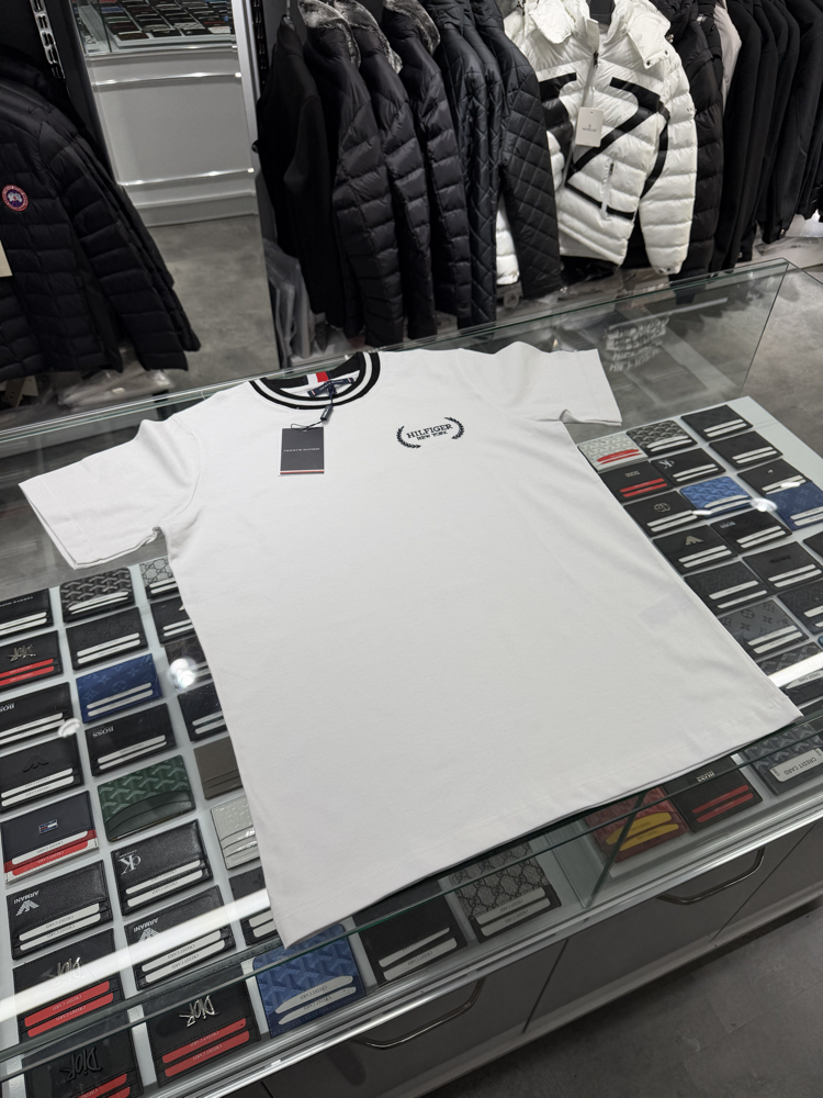 Tommy T-shirt