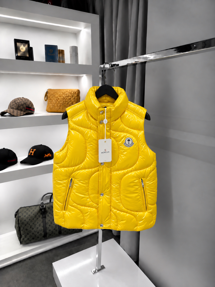 Moncler Yelek