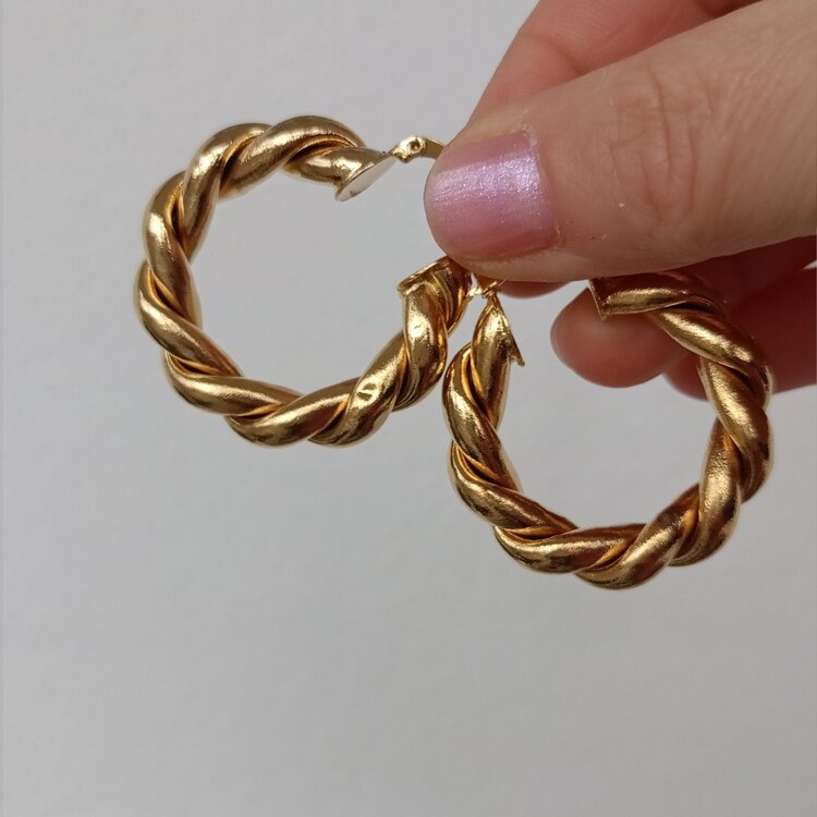 Lente Aksesuar Lente Aksesuar Gold Çelik Burgu Halka Küpe - Kararmaz Suya Dayanıklı