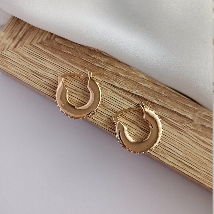 Lente Aksesuar Gold Renk Zirkon Taşlı Küçük Halka Küpe - Kadın Klasik Minimal Tasarım
