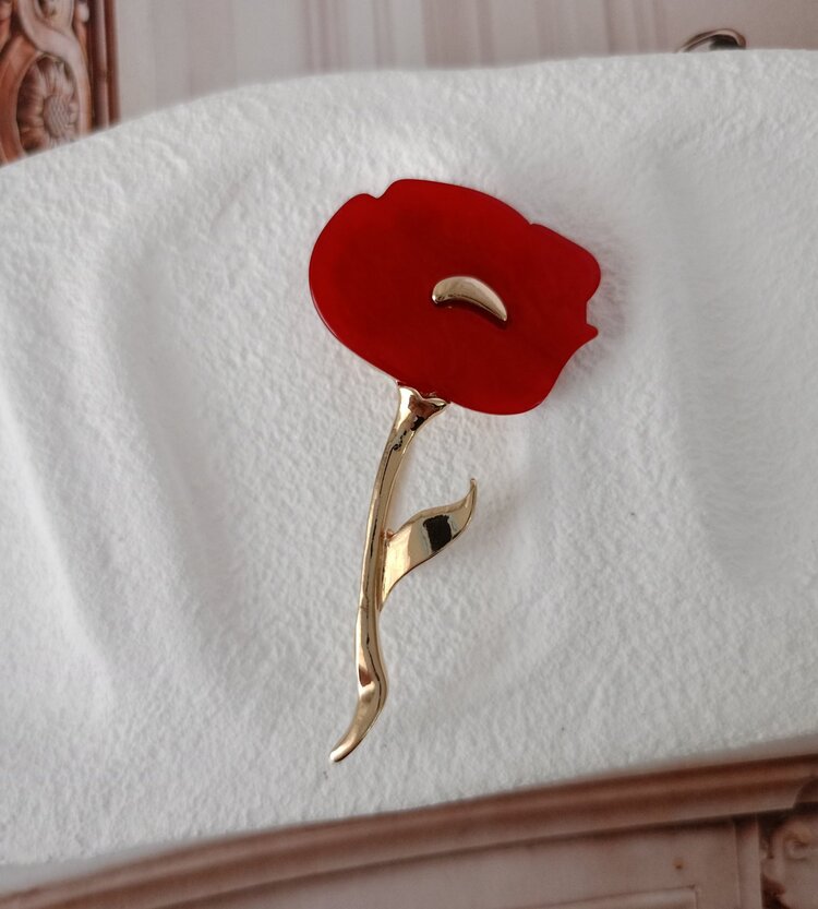 Lente Aksesuar Sedefli Çiçek Broş-Gold Renk Lale Kadın Yaka İğnesi
