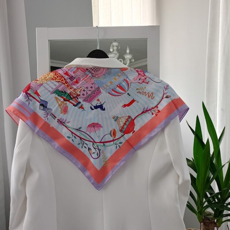 Lente Aksesuar Kadın Çok Renkli Sanatsal Çizgili Premium Kalite İpek Saten Fular 55x55cm