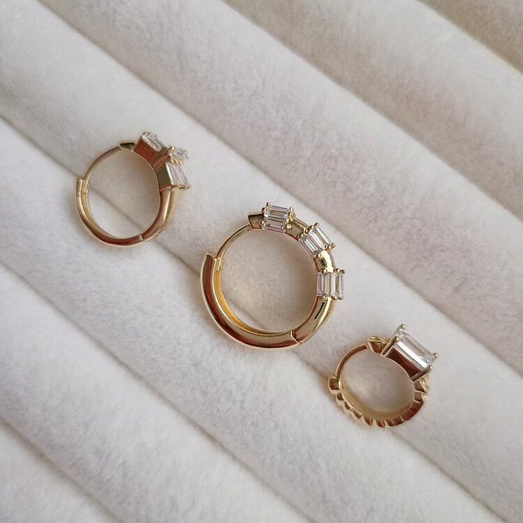 Lente Aksesuar Xuping Gold 3’lü Baget Taşlı Küpe Kombini