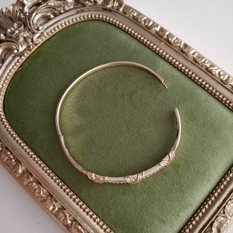 Lente Aksesuar Xuping Lüks Seri Zirkon Taşlı X Model Gold Kelepçe