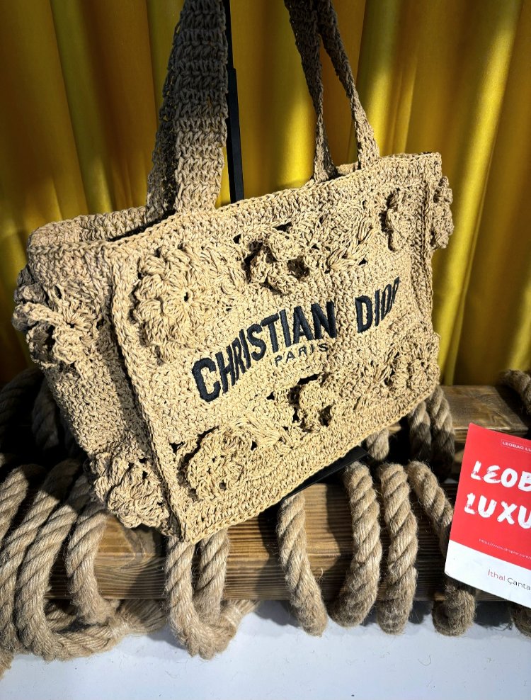 Christian Dior ( Hasır) ♥️
