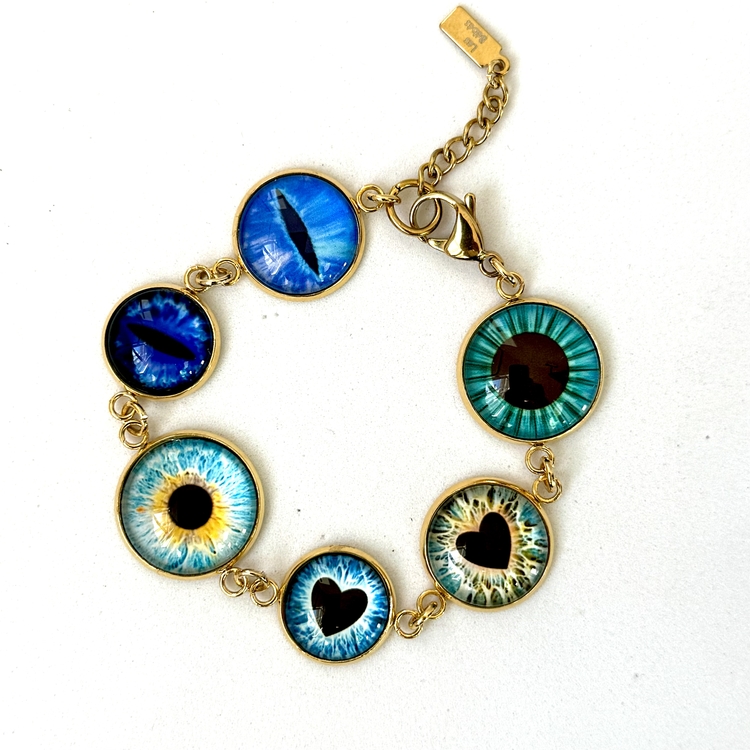 “Stolen Eyes” Gold Bileklik 