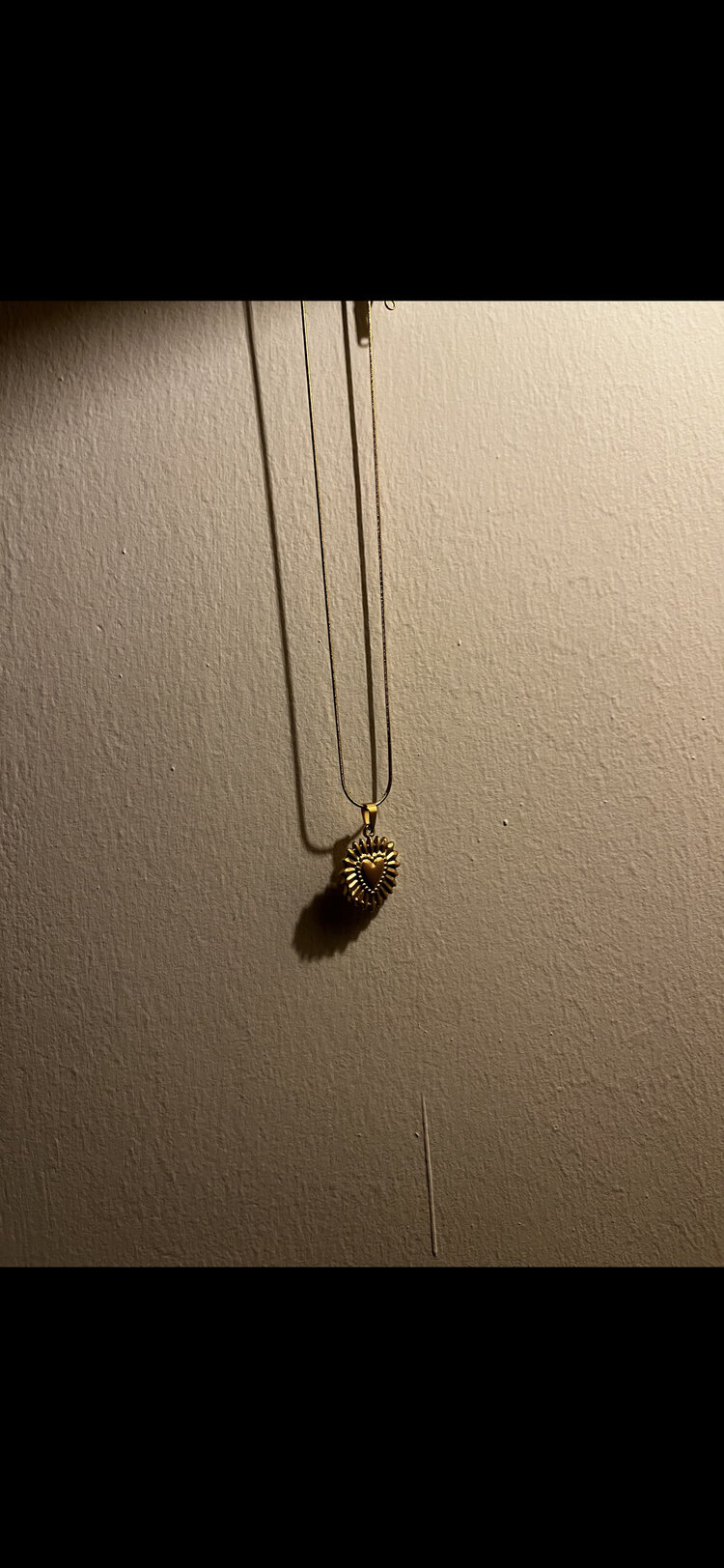 gold heart necklace