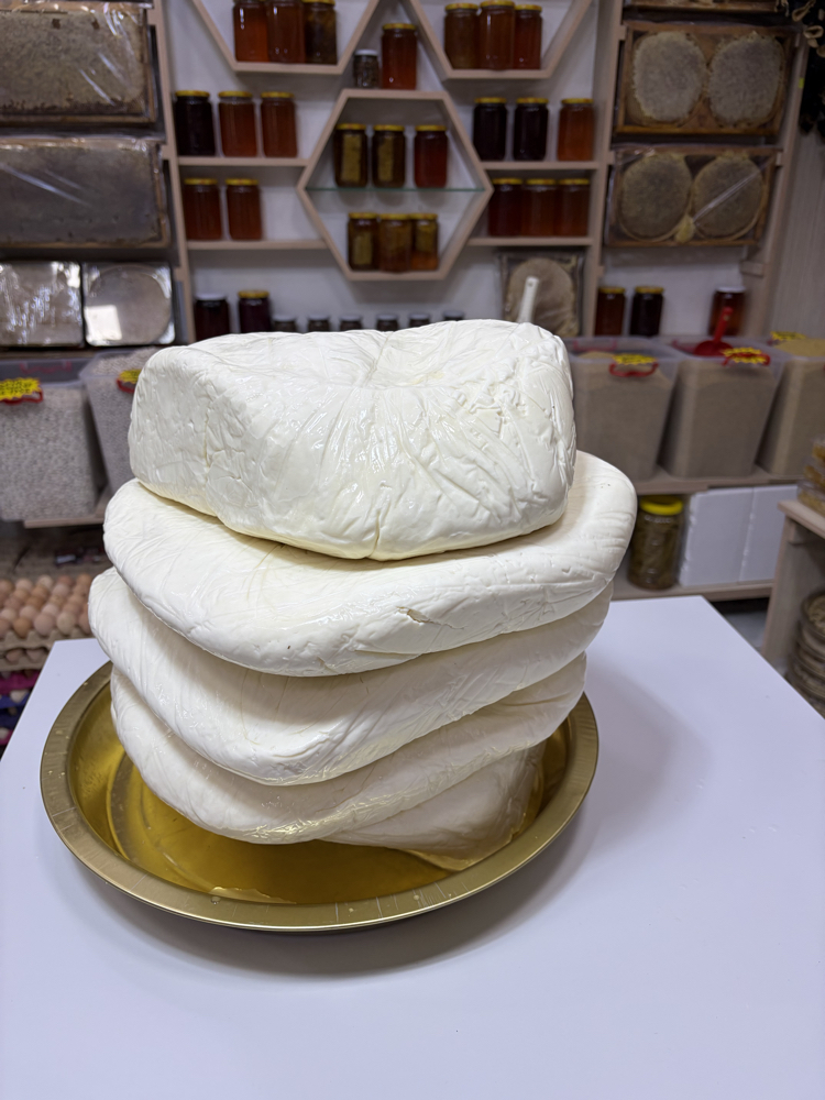 TAZE KÖY PEYNİRİ NET 1 kg