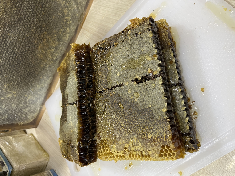 YENİ SEZON Karakütük balımız NET 1 KG 