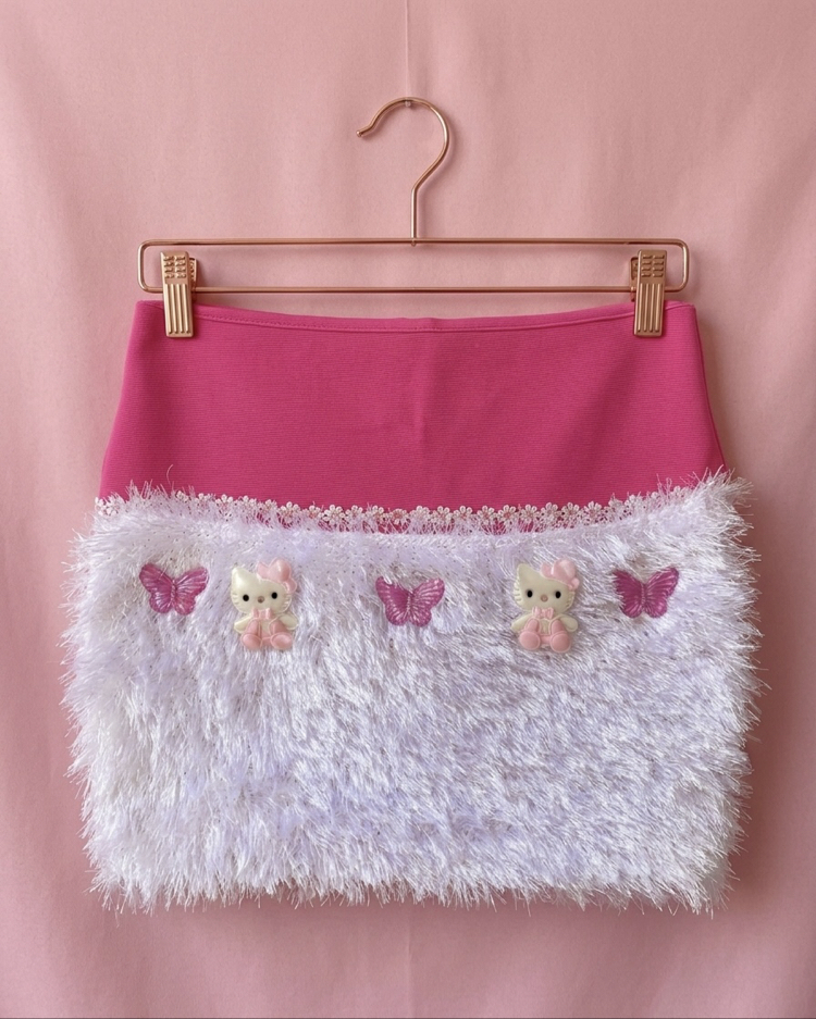 Hello Kitty Furry Etek
