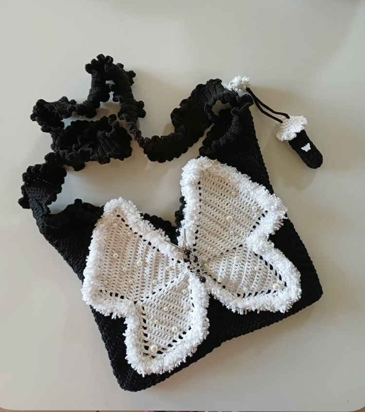Rujluk Charmlı Butterfly Çanta