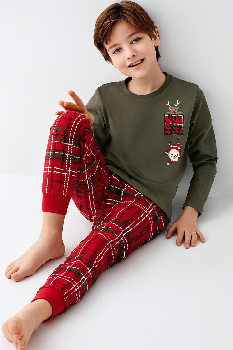 Erkek çocuk pijama takımı