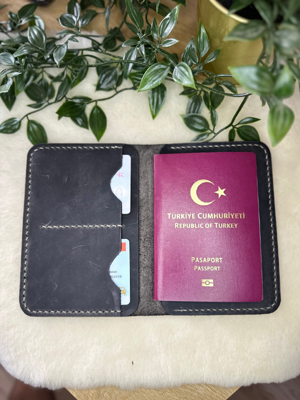 Plethora Pasaport Wallet / Gri Crazy Leather