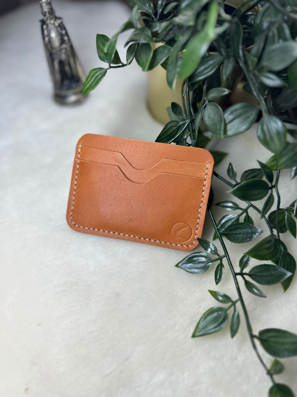 Clove Card Holder / Taba Vegetal Leather 