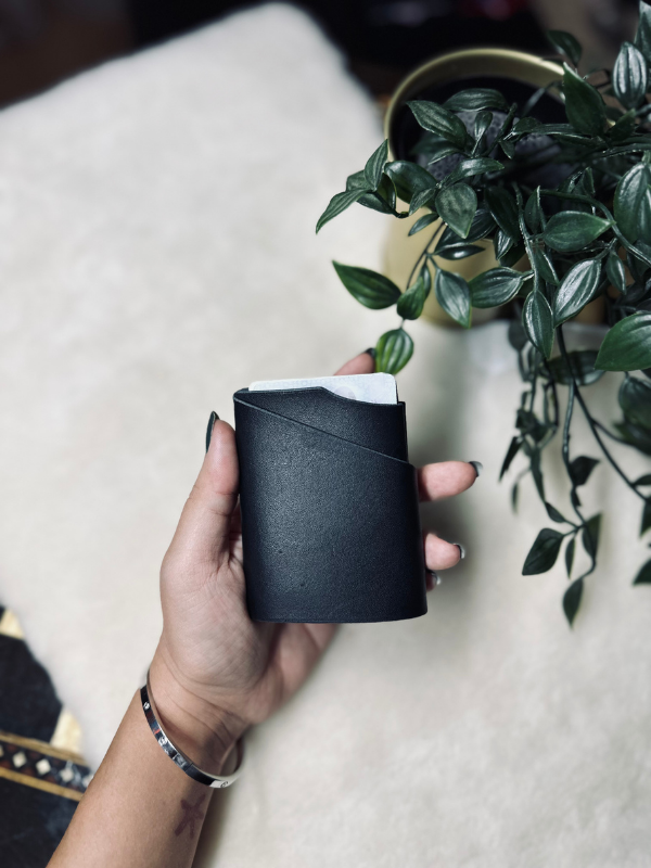 Motley Card Holder / Siyah Vegetal Leather