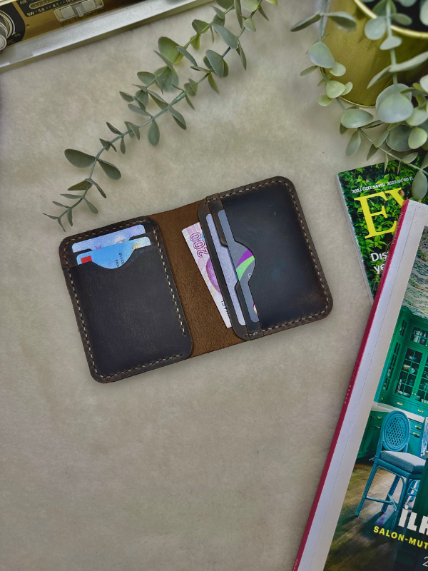 Virile Card Wallet / Kestane Crazy Leather