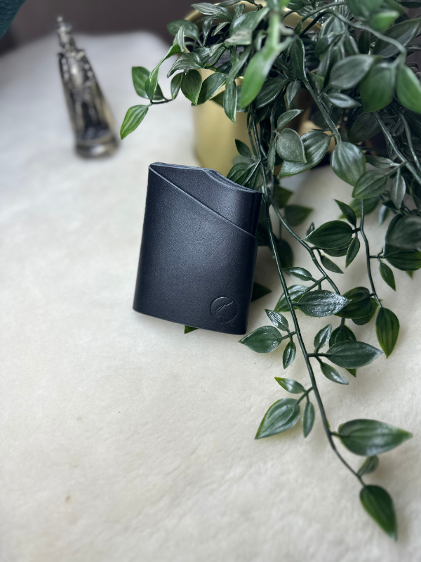 Motley Card Holder / Siyah Vegetal Leather