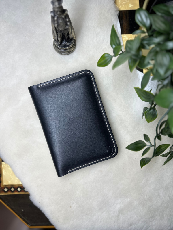 Plethora Pasaport Wallet / Siyah Vegetal Leather
