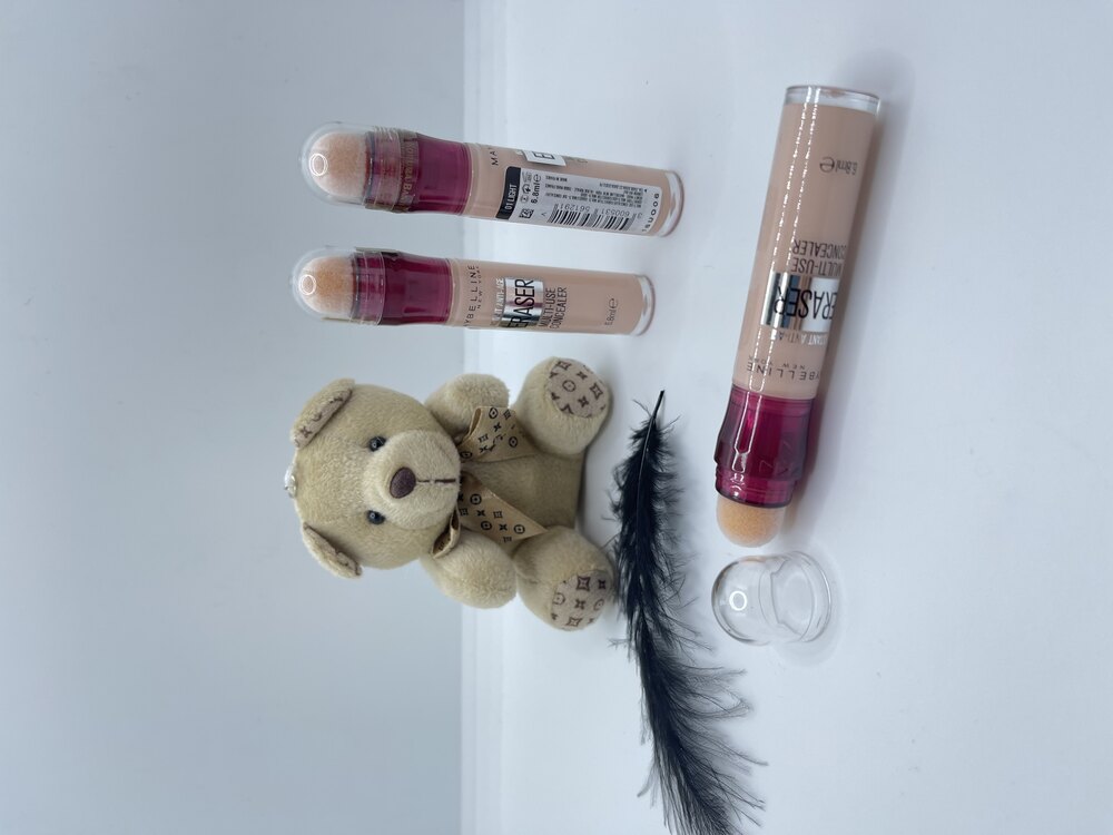MAYBELLINE 01 LIGHT SÜNGERLİ KAPATICI