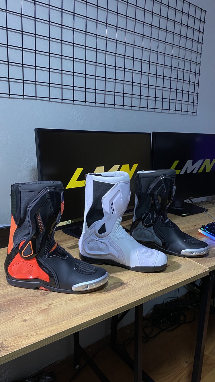 Dainese Torque 3 görünüm uzun kaval korumalı A+ kalite BOT Kırmızı Siyah