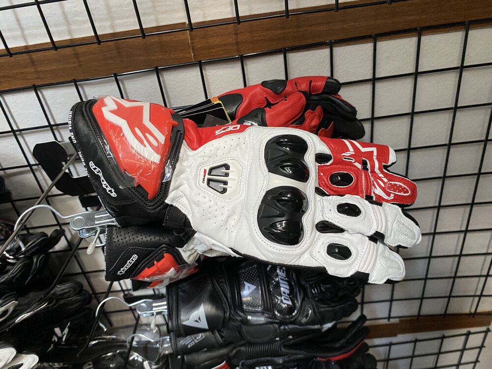 Alpinestars GP PRO R2 Bilekli Deri Eldiven Kırmızı Beyaz 