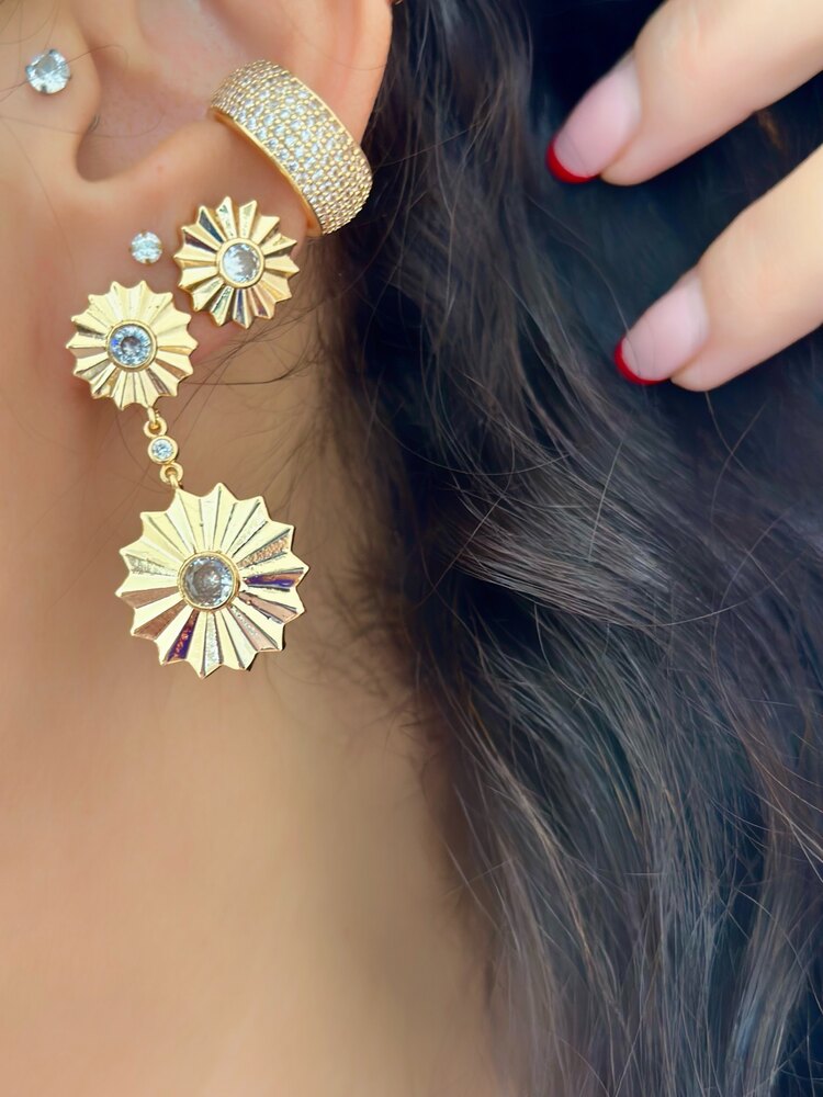 Küçük Boy Gold Queen Küpe 