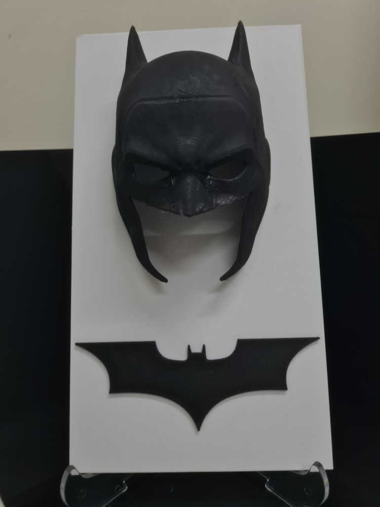Batman The Dark Knight 3D Kabartmalı Duvar Tablosu ve Logo Seti