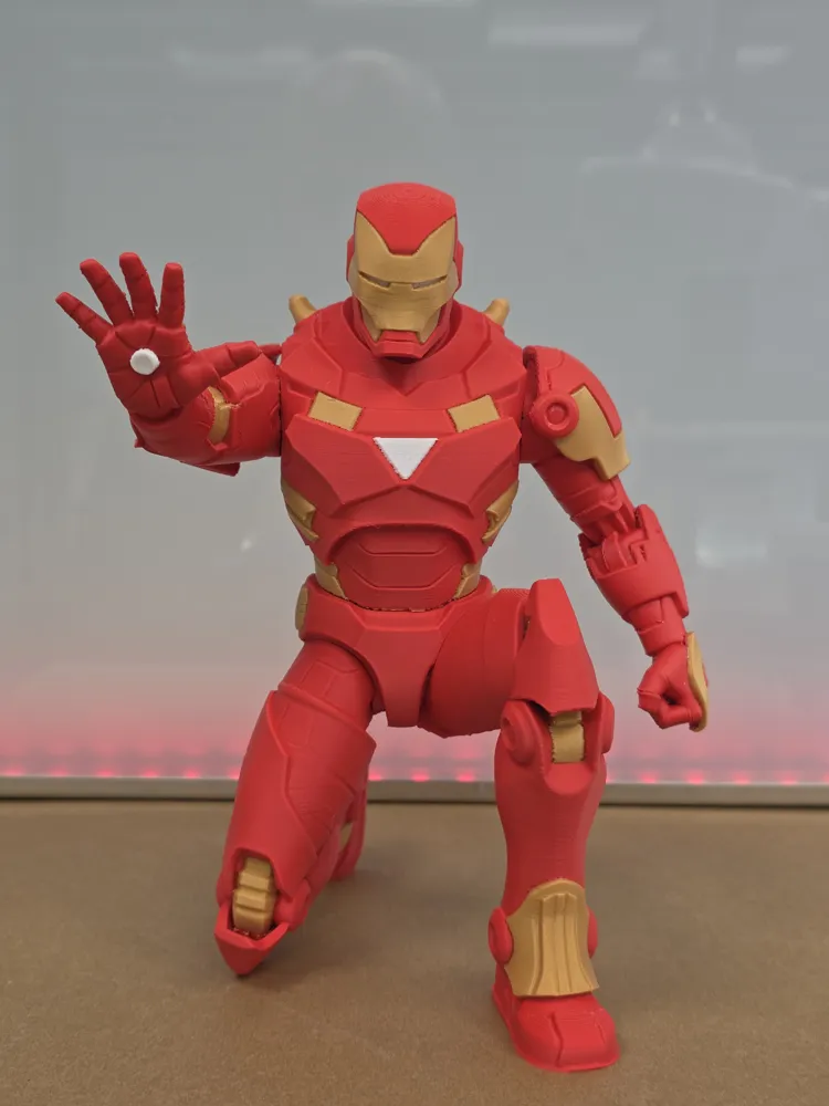 Iron Man 3D Figür – Dekoratif Koleksiyon Modeli