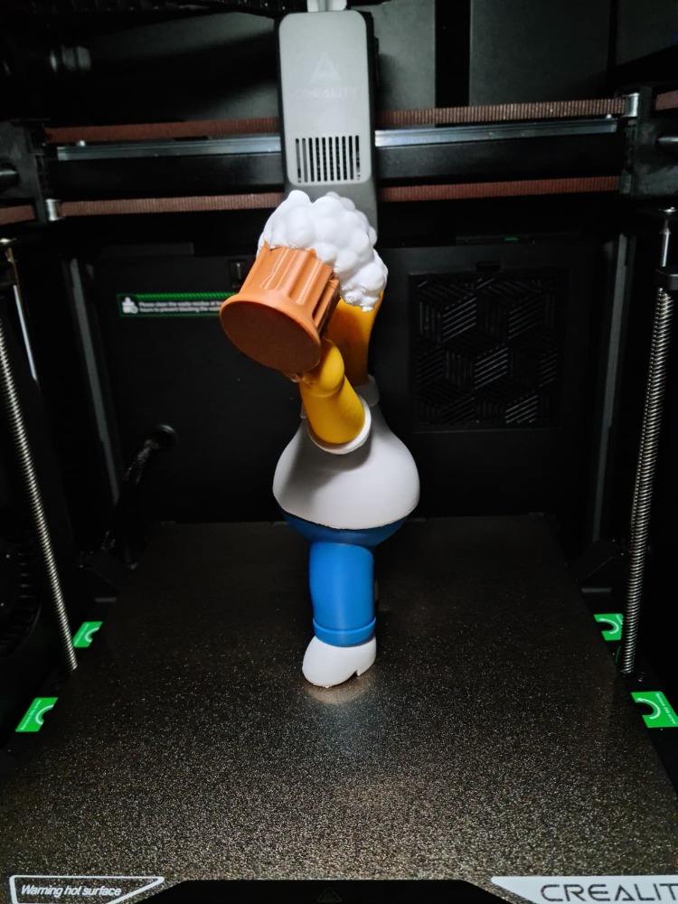 Homer Simpson Bira Kupası Figür – 3D Baskı Dekoratif Koleksiyon Objesi