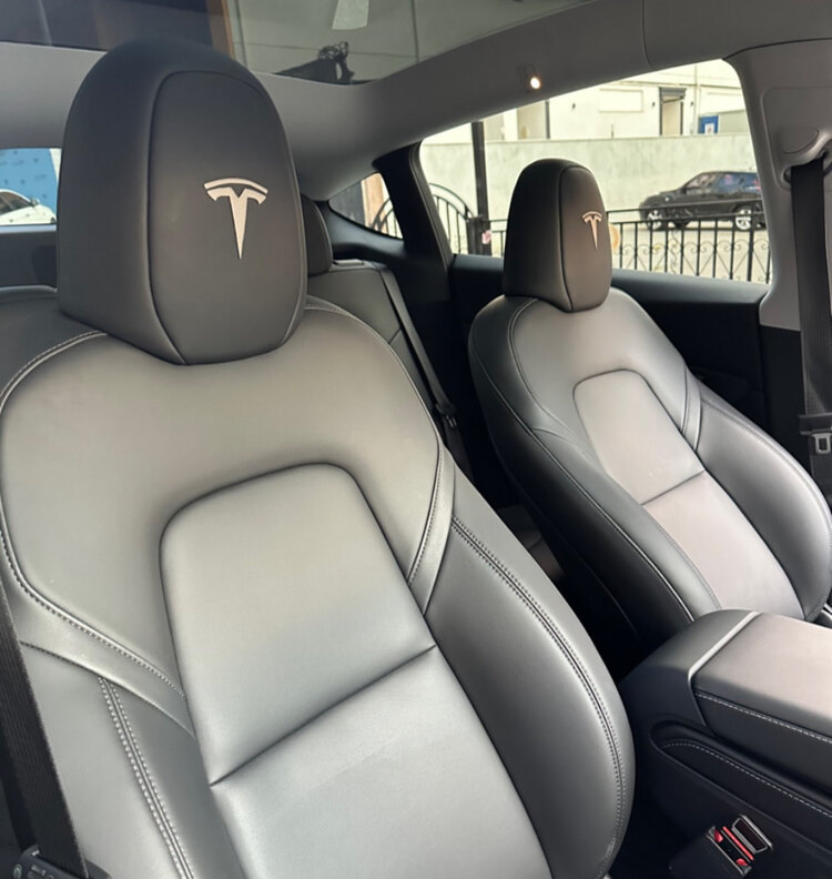 TESLA KOLTUK LOGO
