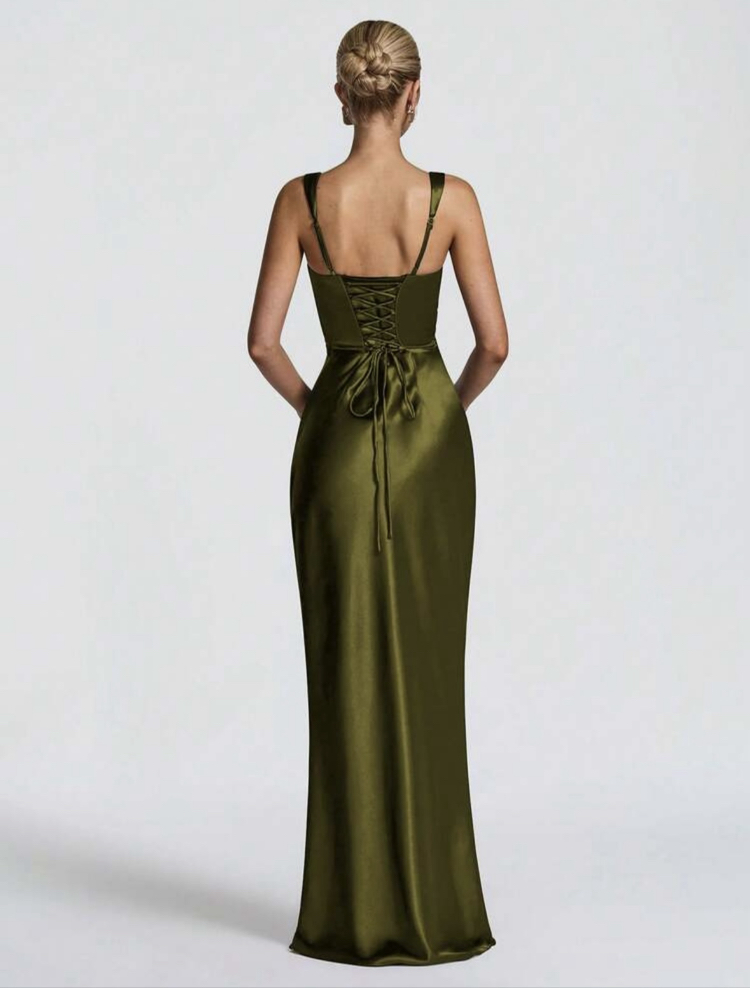 Elegant Vücudu Saran Fıstık Yeşili Elbise