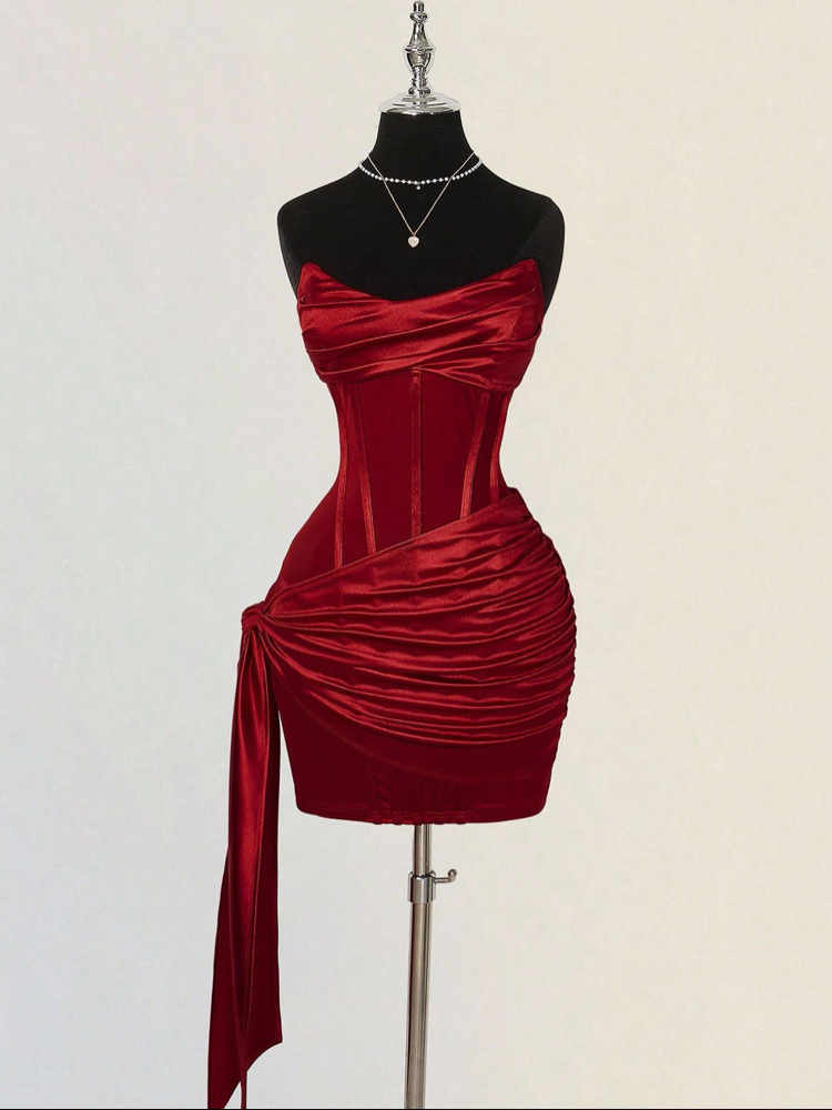 Elegant Korseli Saten İnfamous Elbise - Kırmızı