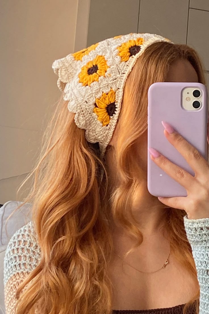 El Örgüsü Çiçekli Bandana – Loop & Bloom Handmade