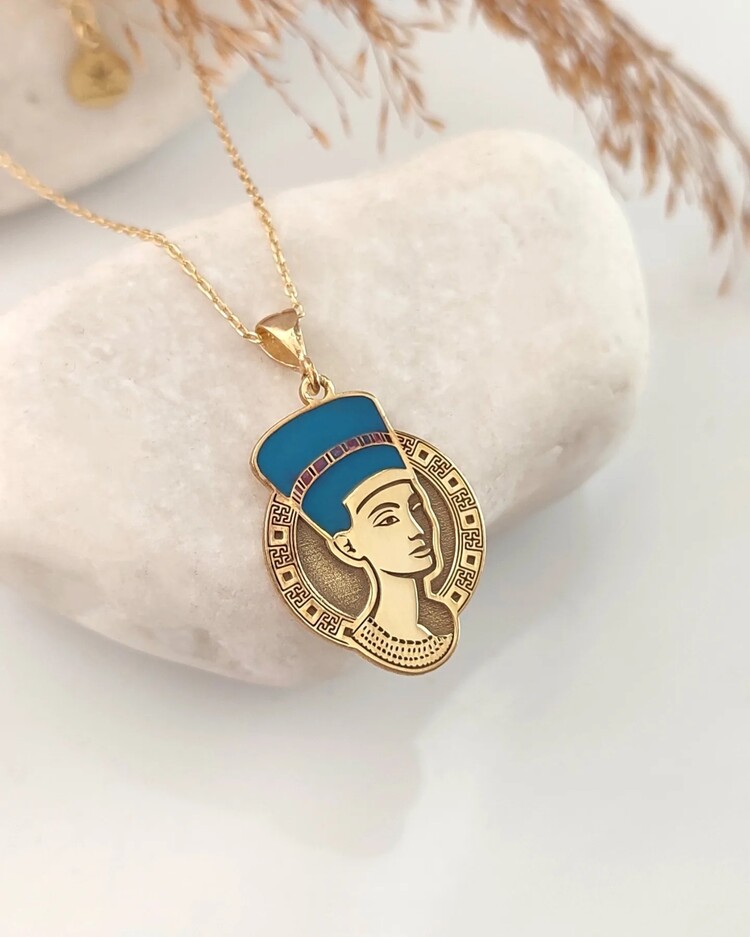 Nefertiti