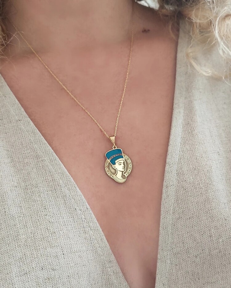 Nefertiti