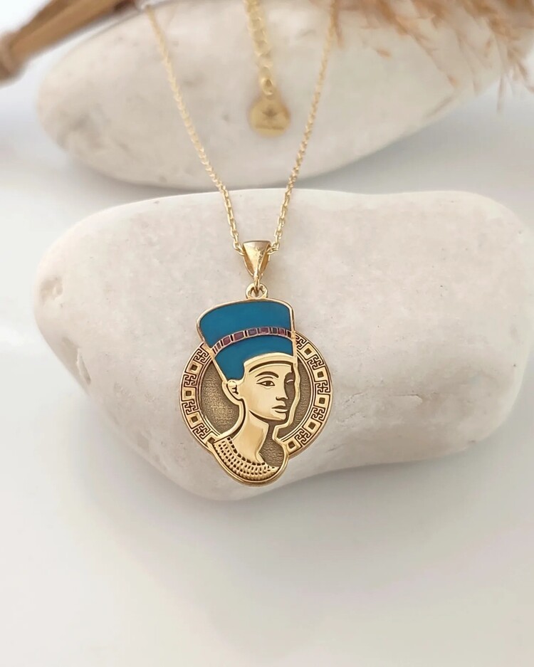 Nefertiti