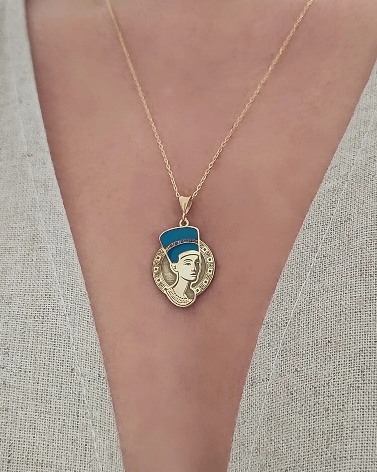 Nefertiti