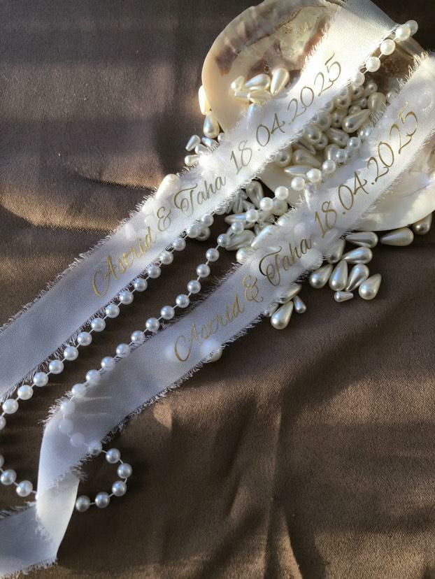 Dökülmeyen incili İpek Kurdele