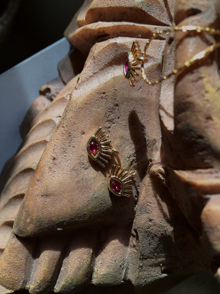 Ruby Eye Kolye