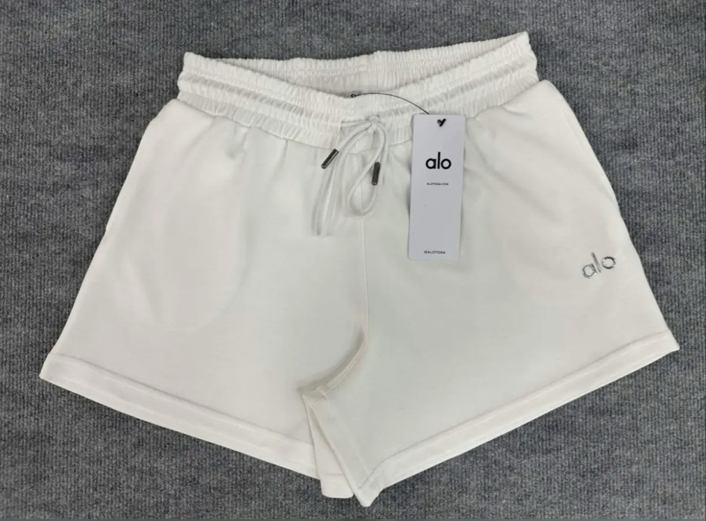 A.Yoga Accolade Short